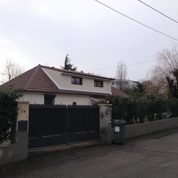 VIRICEL-CHARPENTE-COUVERTURE-PLAQUISTERIE-MENUISERIE--RENOVATION-TOITURE-TREVOUX-AIN-RHONE-ABRI-AUVENT-TERRASSE-OSSATURE-BOIS-CHIEN-ASSIS-2