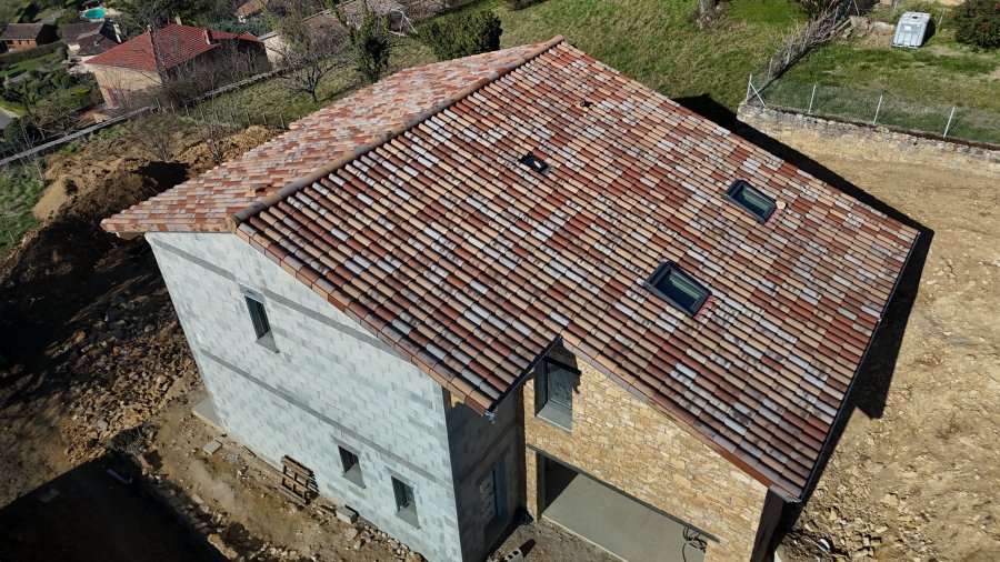 Toiture neuve dans les Mont d'Or