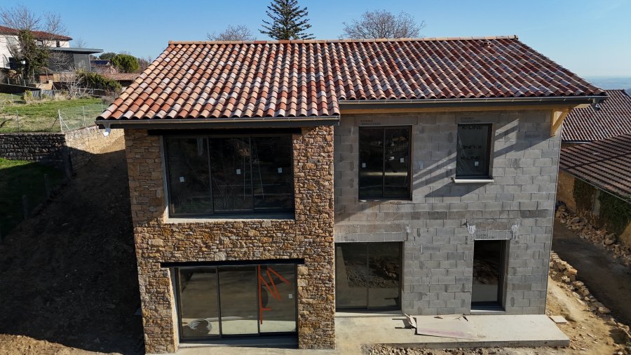 Toiture neuve dans les Mont d'Or