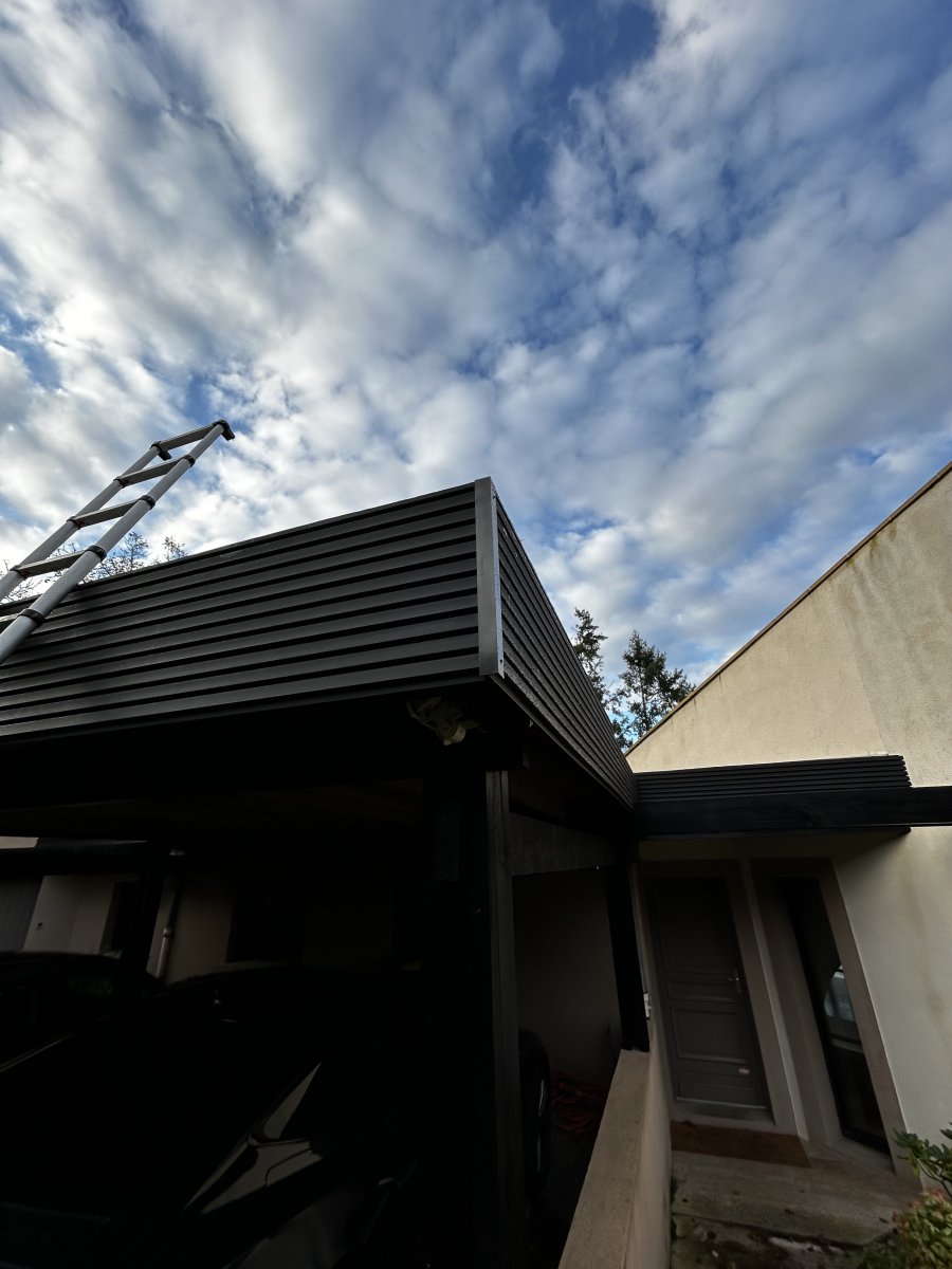 Bardage en composite dans le Rhône