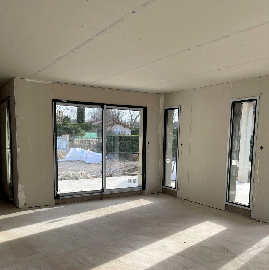 VIRICEL-CHARPENTE-COUVERTURE-PLAQUISTERIE-MENUISERIE-RENOVATION-TOITURE-TREVOUX-AIN-RHONE-ABRI-AUVENT-ISOLATION-CLOISON-DOUBLAGE-4