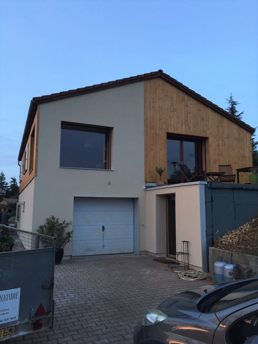 VIRICEL-CHARPENTE-COUVERTURE-PLAQUISTERIE-MENUISERIE--RENOVATION-TOITURE-TREVOUX-AIN-RHONE-ABRI-AUVENT-ISOLATION-ITE-THERMIQUE-OSSATURE-BOIS-RENOVATION-façade-1